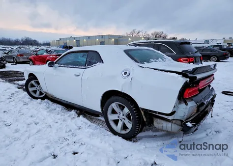 2014 Dodge Challenger Sxt z USA, uszkodzony, nr VIN 2C3CDYAG9EH225360